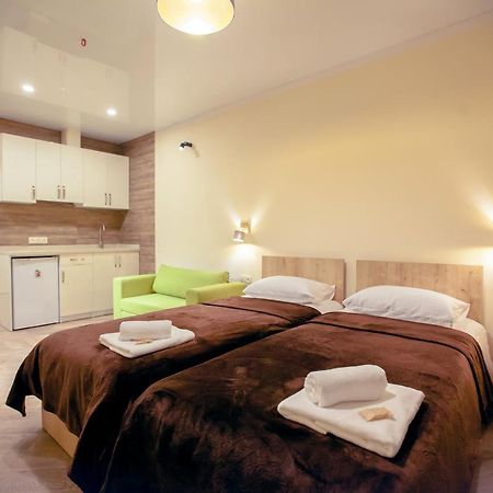 Cozy Appartement, Loft2 In New 구다우리 외부 사진